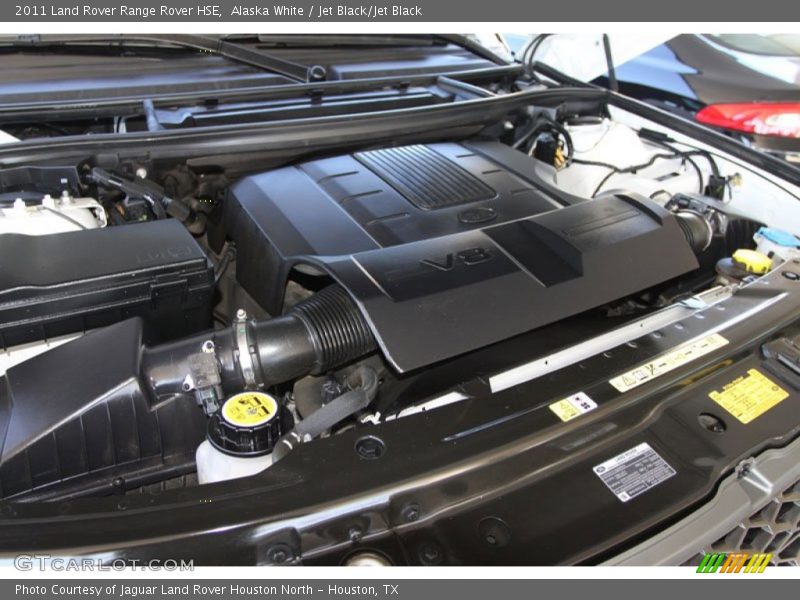 Alaska White / Jet Black/Jet Black 2011 Land Rover Range Rover HSE