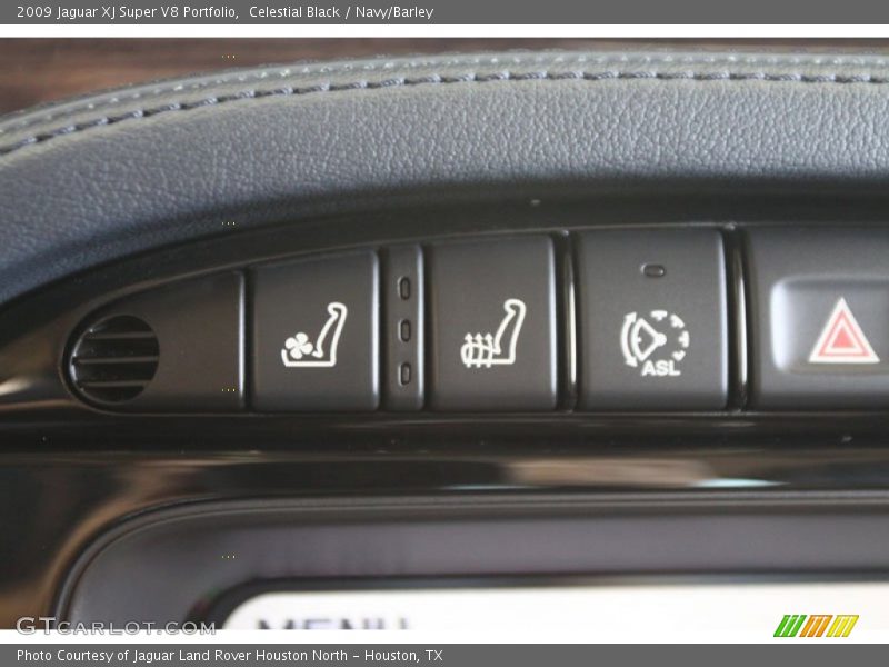 Controls of 2009 XJ Super V8 Portfolio