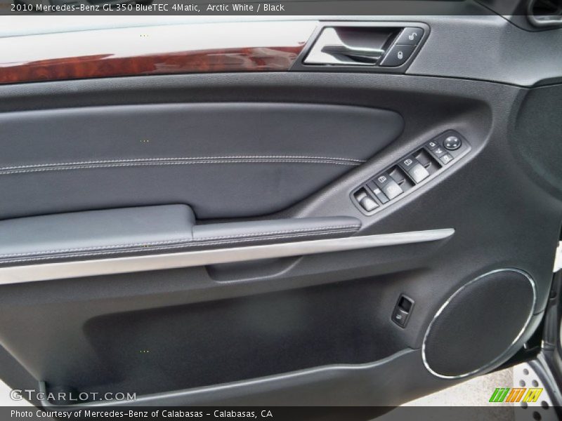 Door Panel of 2010 GL 350 BlueTEC 4Matic