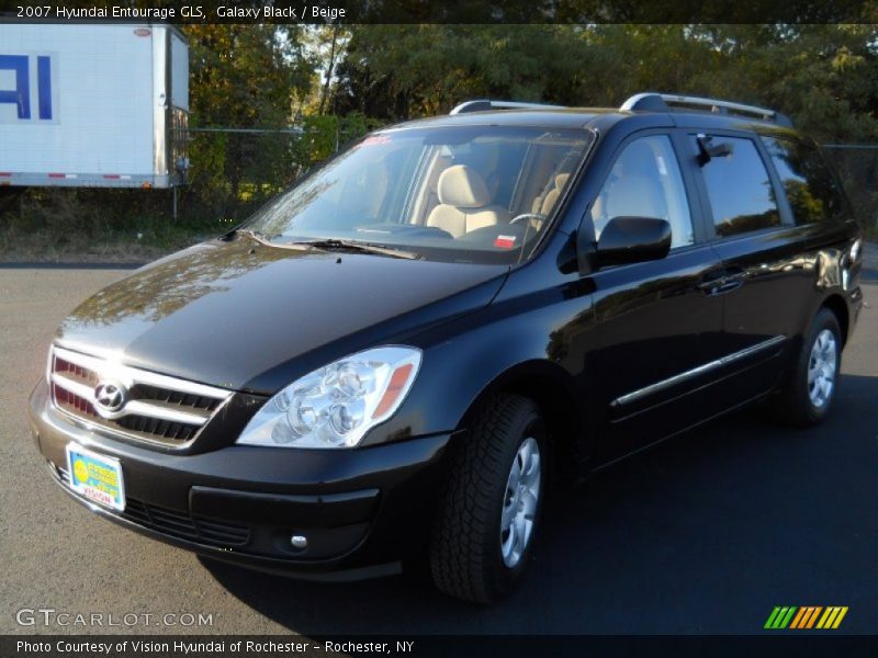 Galaxy Black / Beige 2007 Hyundai Entourage GLS