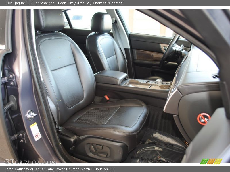 Pearl Grey Metallic / Charcoal/Charcoal 2009 Jaguar XF Supercharged