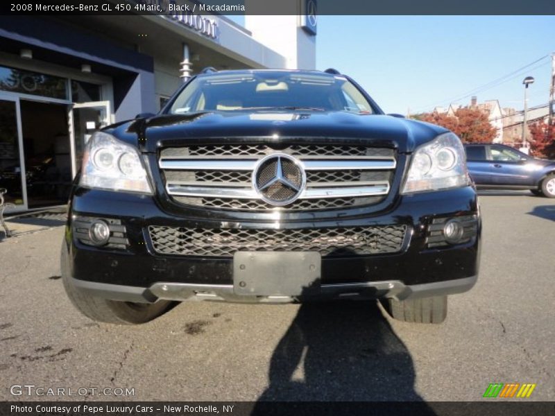 Black / Macadamia 2008 Mercedes-Benz GL 450 4Matic