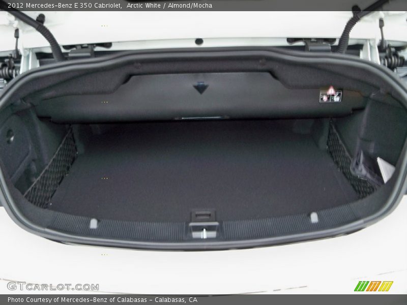  2012 E 350 Cabriolet Trunk