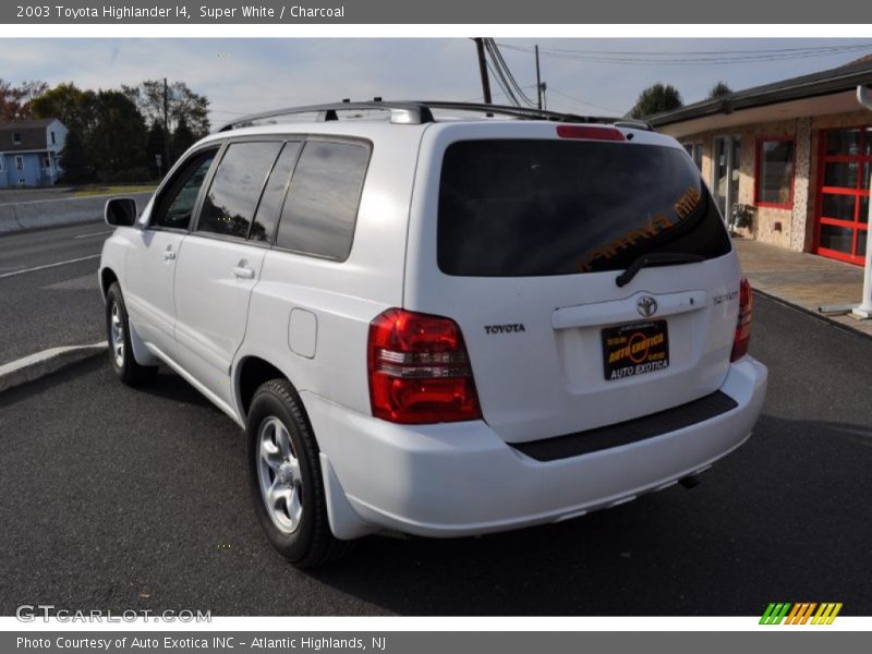 Super White / Charcoal 2003 Toyota Highlander I4