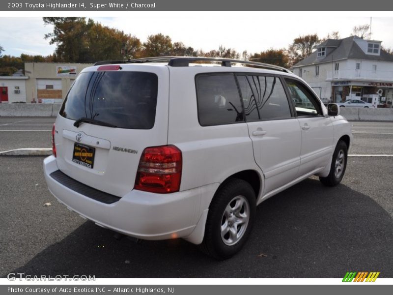 Super White / Charcoal 2003 Toyota Highlander I4