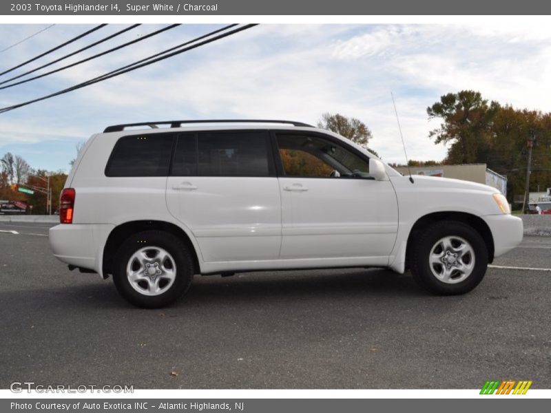 Super White / Charcoal 2003 Toyota Highlander I4