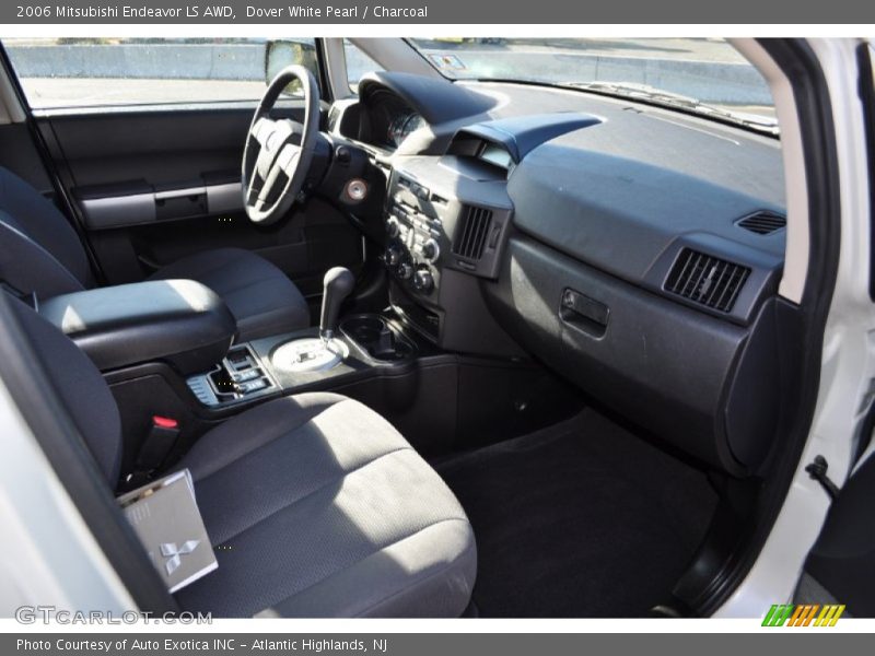 Dover White Pearl / Charcoal 2006 Mitsubishi Endeavor LS AWD