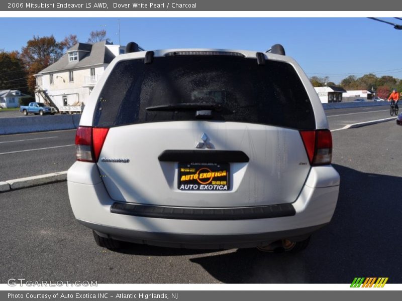 Dover White Pearl / Charcoal 2006 Mitsubishi Endeavor LS AWD
