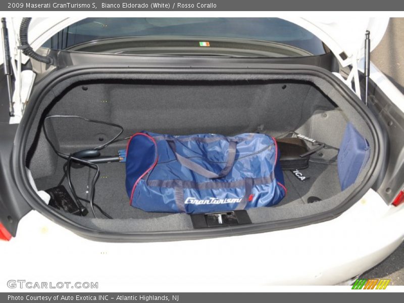  2009 GranTurismo S Trunk