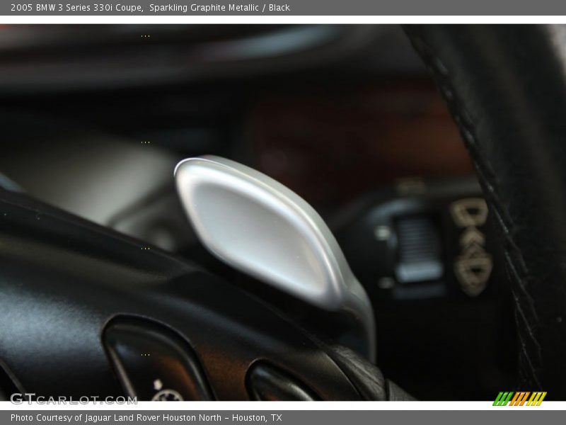 Controls of 2005 3 Series 330i Coupe