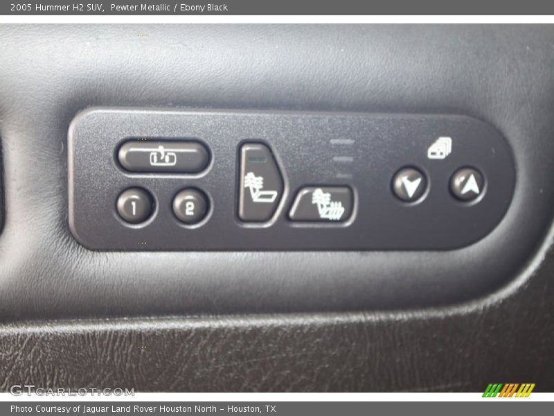 Controls of 2005 H2 SUV