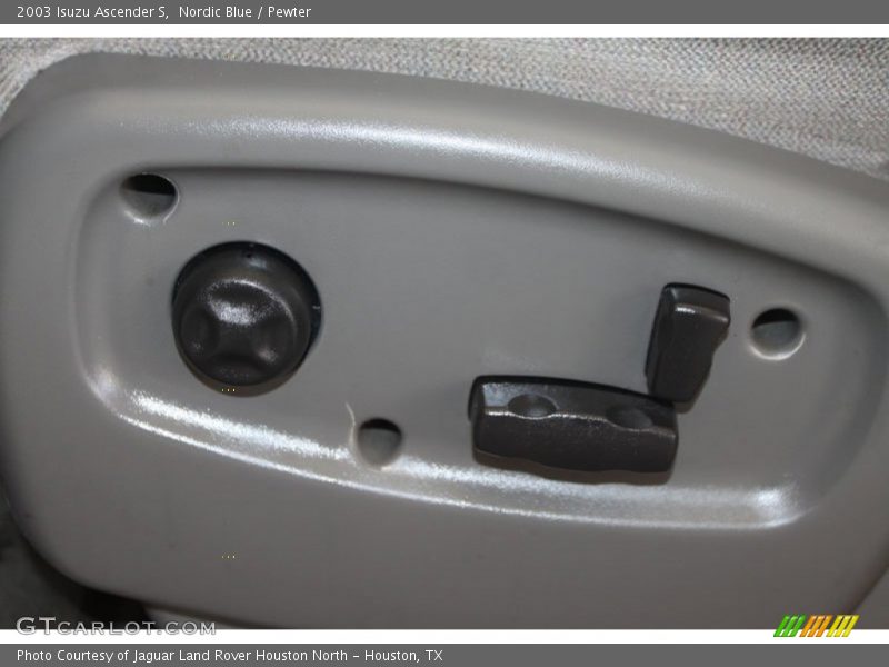 Controls of 2003 Ascender S