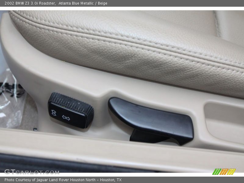 Controls of 2002 Z3 3.0i Roadster