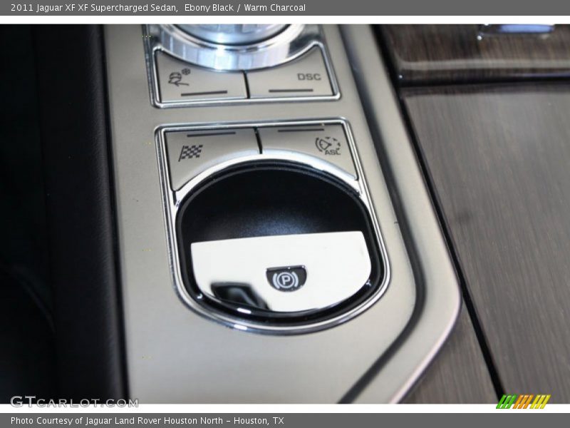 Controls of 2011 XF XF Supercharged Sedan