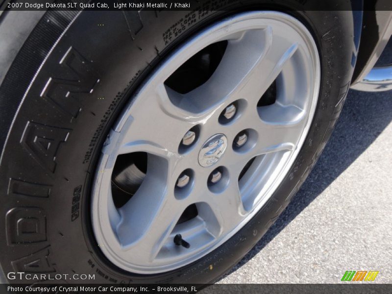 Light Khaki Metallic / Khaki 2007 Dodge Dakota SLT Quad Cab