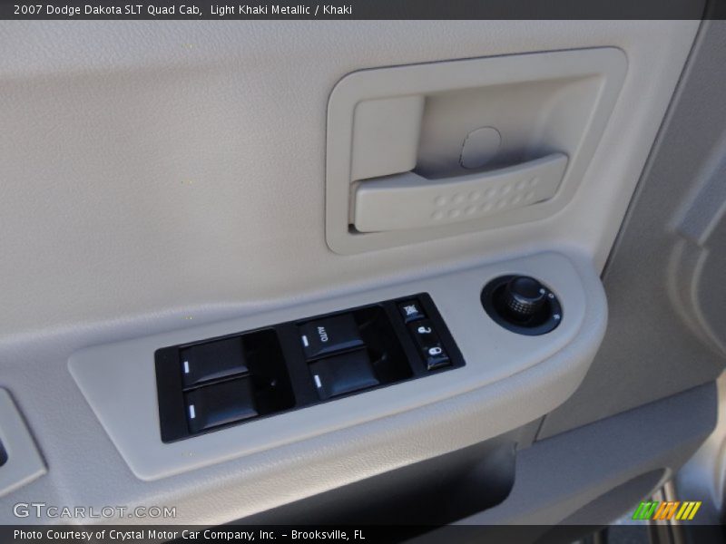 Light Khaki Metallic / Khaki 2007 Dodge Dakota SLT Quad Cab