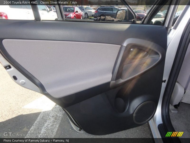 Classic Silver Metallic / Ash 2006 Toyota RAV4 4WD