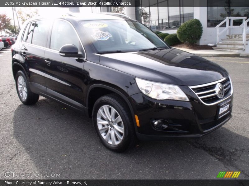 Deep Black Metallic / Charcoal 2009 Volkswagen Tiguan SEL 4Motion