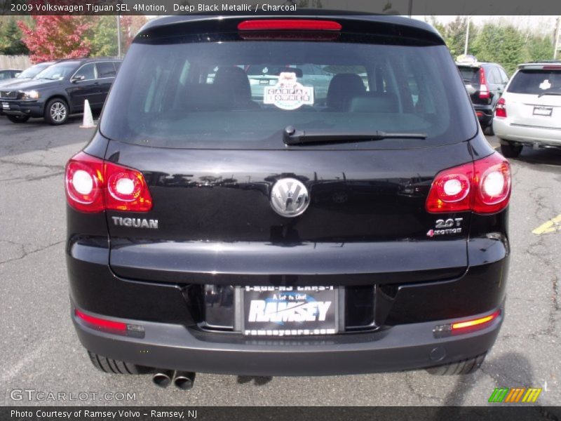 Deep Black Metallic / Charcoal 2009 Volkswagen Tiguan SEL 4Motion