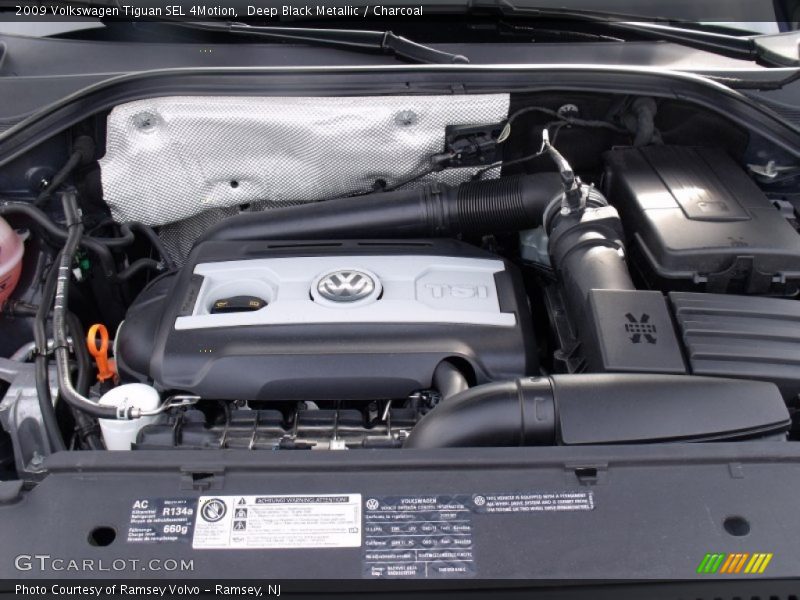 Deep Black Metallic / Charcoal 2009 Volkswagen Tiguan SEL 4Motion