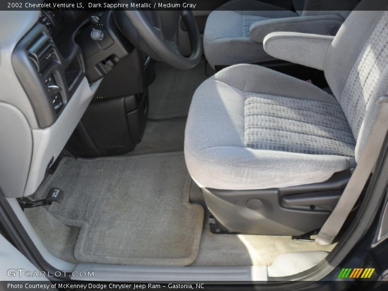 Dark Sapphire Metallic / Medium Gray 2002 Chevrolet Venture LS
