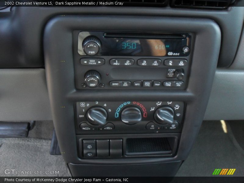 Dark Sapphire Metallic / Medium Gray 2002 Chevrolet Venture LS
