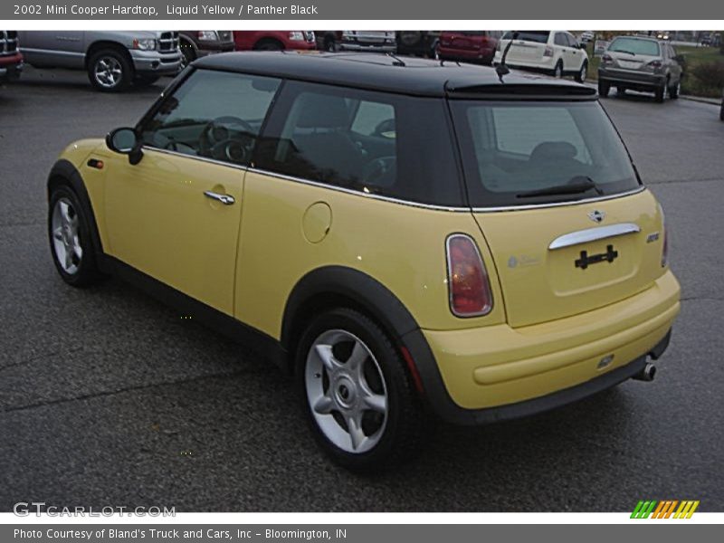 Liquid Yellow / Panther Black 2002 Mini Cooper Hardtop