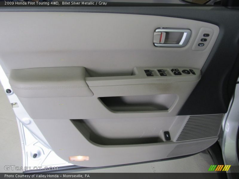 Billet Silver Metallic / Gray 2009 Honda Pilot Touring 4WD