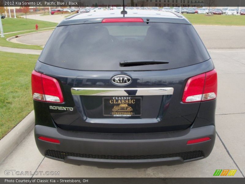 Pacific Blue / Black 2012 Kia Sorento LX