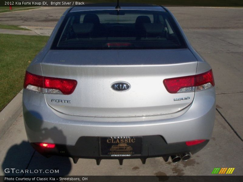 Bright Silver / Black 2012 Kia Forte Koup EX