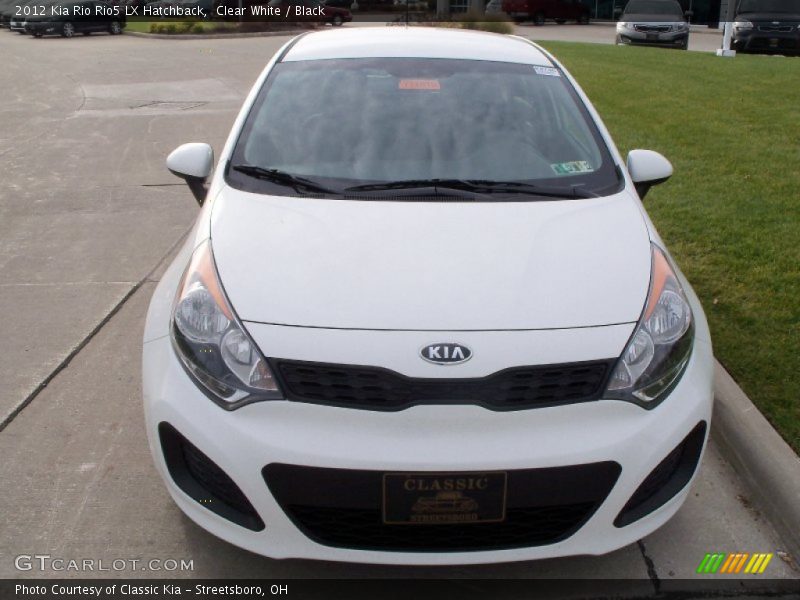 Clear White / Black 2012 Kia Rio Rio5 LX Hatchback