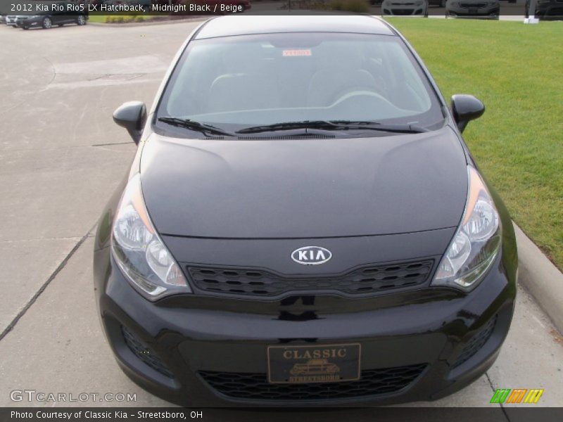 Midnight Black / Beige 2012 Kia Rio Rio5 LX Hatchback