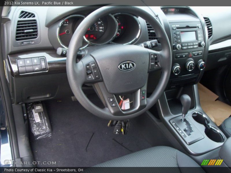 Pacific Blue / Black 2012 Kia Sorento LX