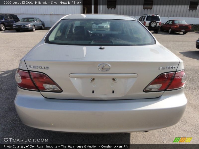 Millennium Silver Metallic / Black 2002 Lexus ES 300