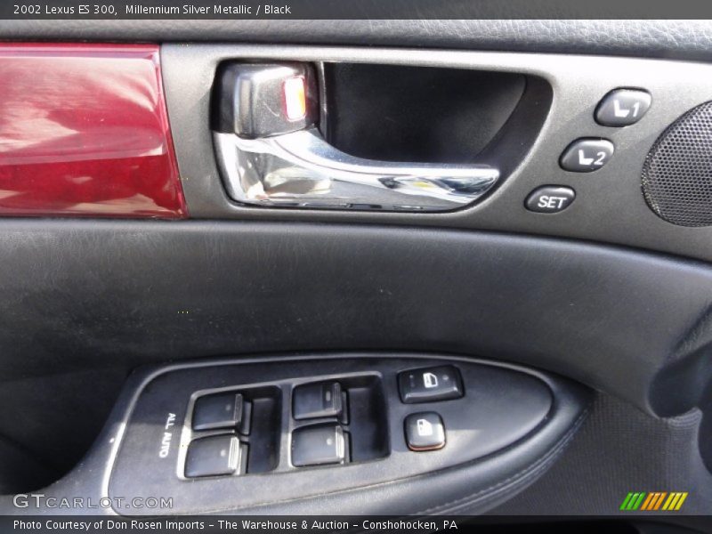 Millennium Silver Metallic / Black 2002 Lexus ES 300