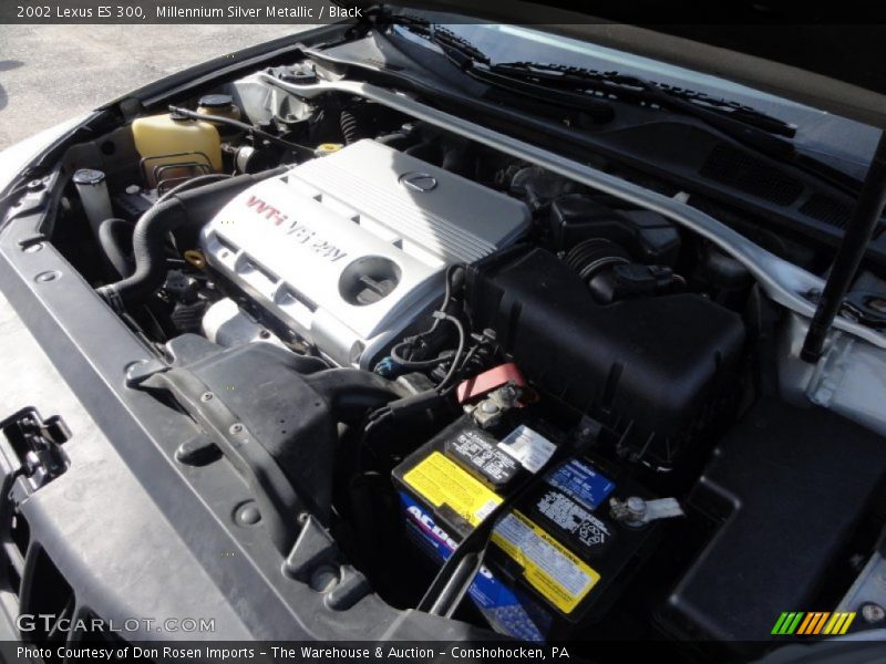 Millennium Silver Metallic / Black 2002 Lexus ES 300