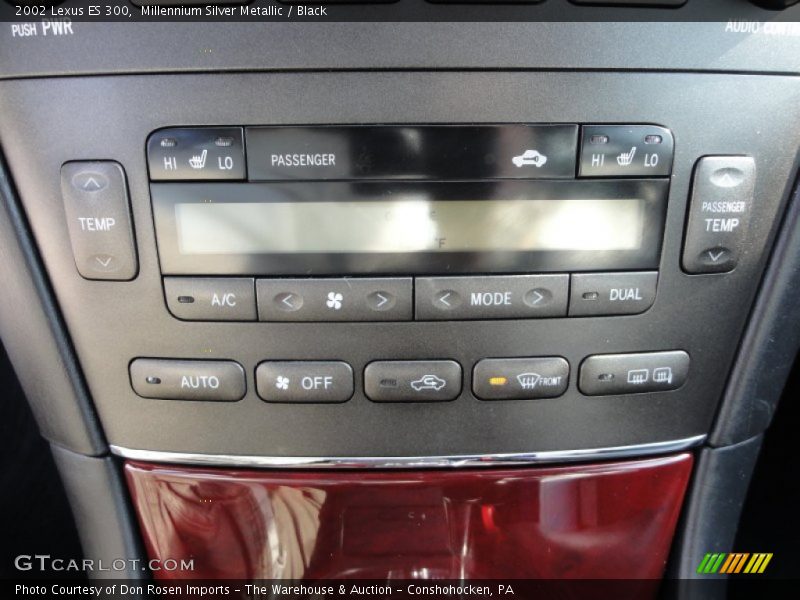 Millennium Silver Metallic / Black 2002 Lexus ES 300