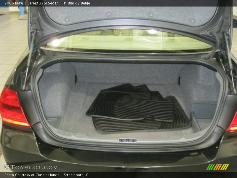 Jet Black / Beige 2006 BMW 3 Series 325i Sedan