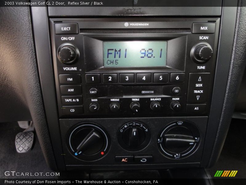 Reflex Silver / Black 2003 Volkswagen Golf GL 2 Door