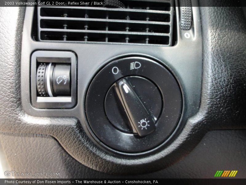 Reflex Silver / Black 2003 Volkswagen Golf GL 2 Door