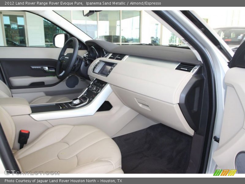  2012 Range Rover Evoque Pure Almond/Espresso Interior