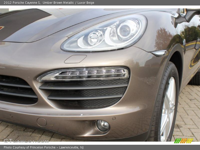 Umber Brown Metallic / Luxor Beige 2012 Porsche Cayenne S