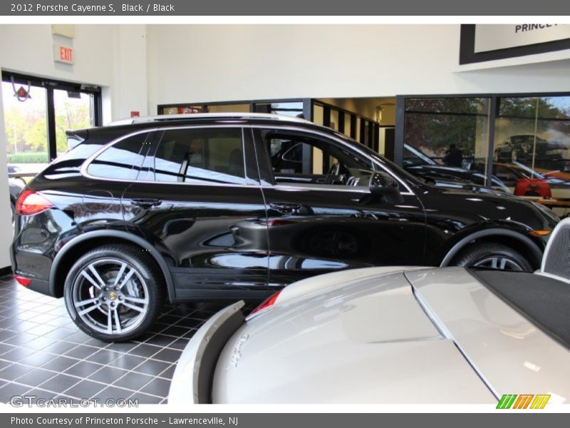 Black / Black 2012 Porsche Cayenne S