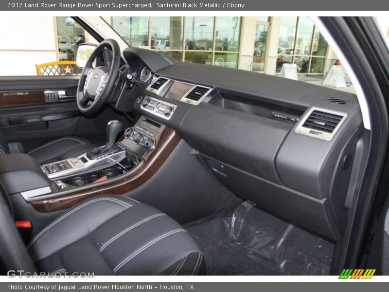 Dashboard of 2012 Range Rover Sport Supercharged