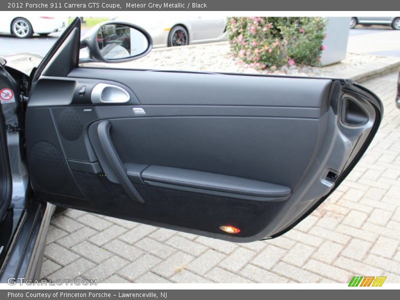Door Panel of 2012 911 Carrera GTS Coupe