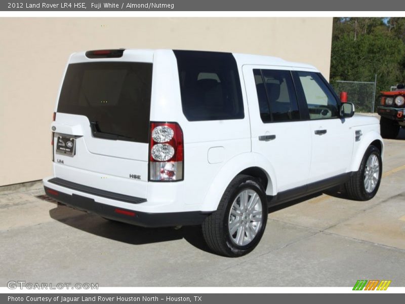 Fuji White / Almond/Nutmeg 2012 Land Rover LR4 HSE