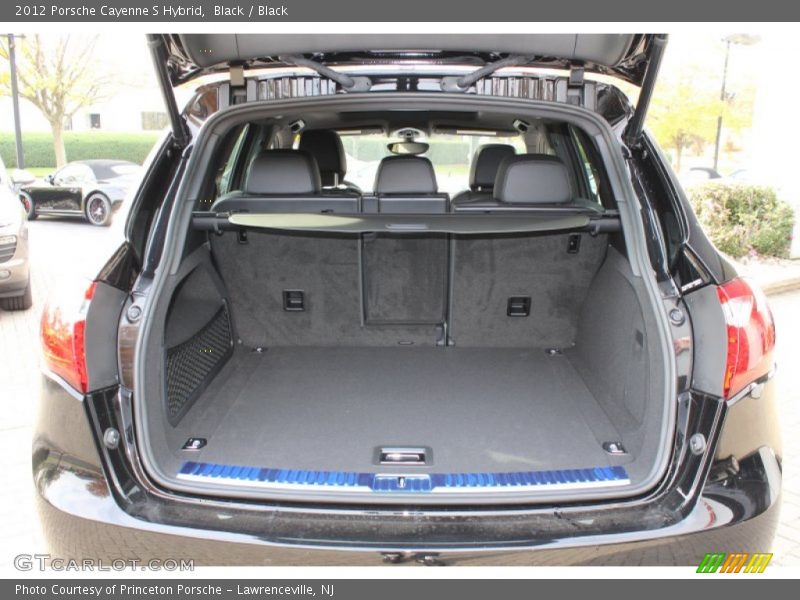  2012 Cayenne S Hybrid Trunk