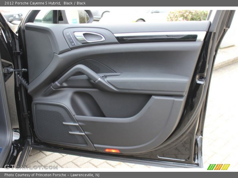 Door Panel of 2012 Cayenne S Hybrid