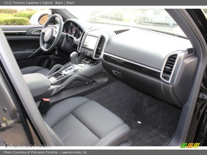 Dashboard of 2012 Cayenne S Hybrid