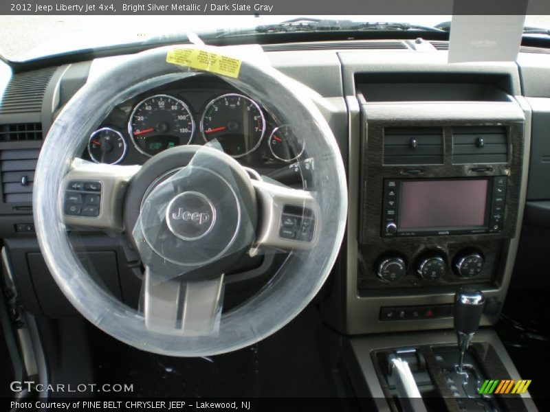 Bright Silver Metallic / Dark Slate Gray 2012 Jeep Liberty Jet 4x4